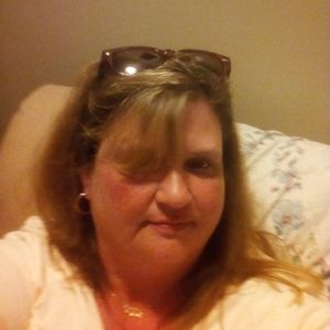 Meet your Posher, Candace